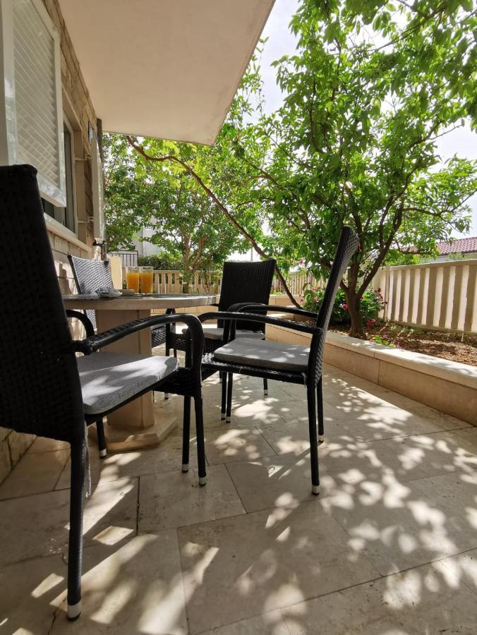 Villa Ruza 30M From The Beach Baška Voda Екстериор снимка