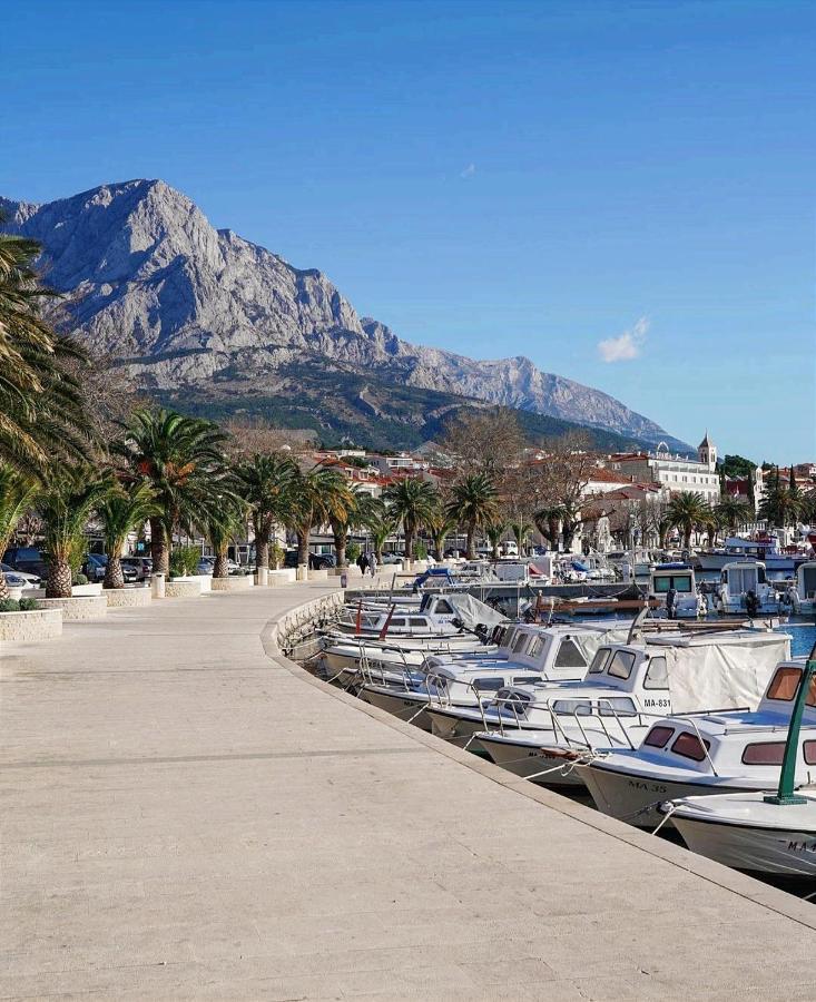 Villa Ruza 30M From The Beach Baška Voda Екстериор снимка